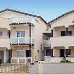 1 Bedroom In *
