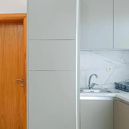 1 Bedroom In アパート *