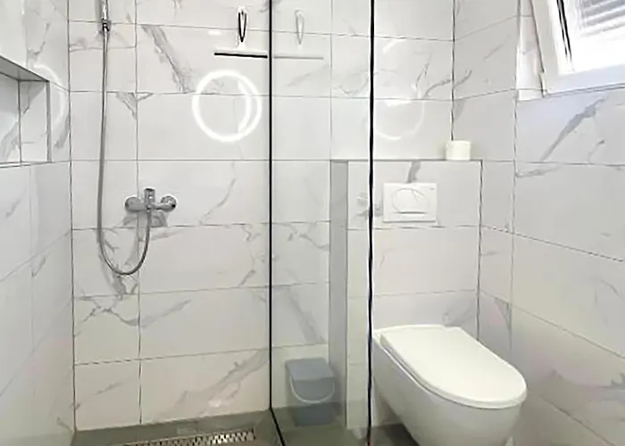 1 Bedroom In Lejlighed