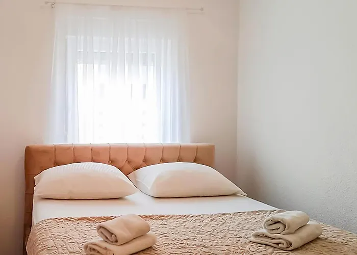 1 Bedroom In Апартаменты *